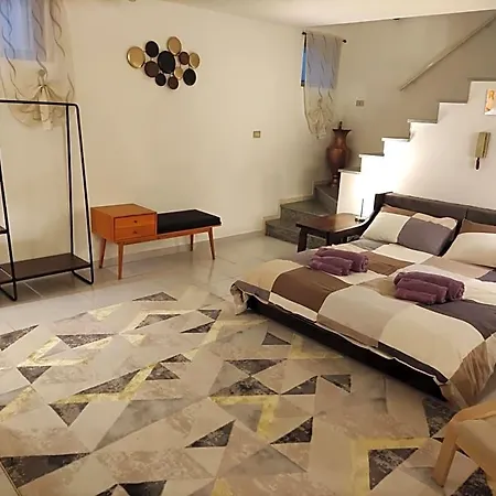 Firmino Bed & Breakfast 4*